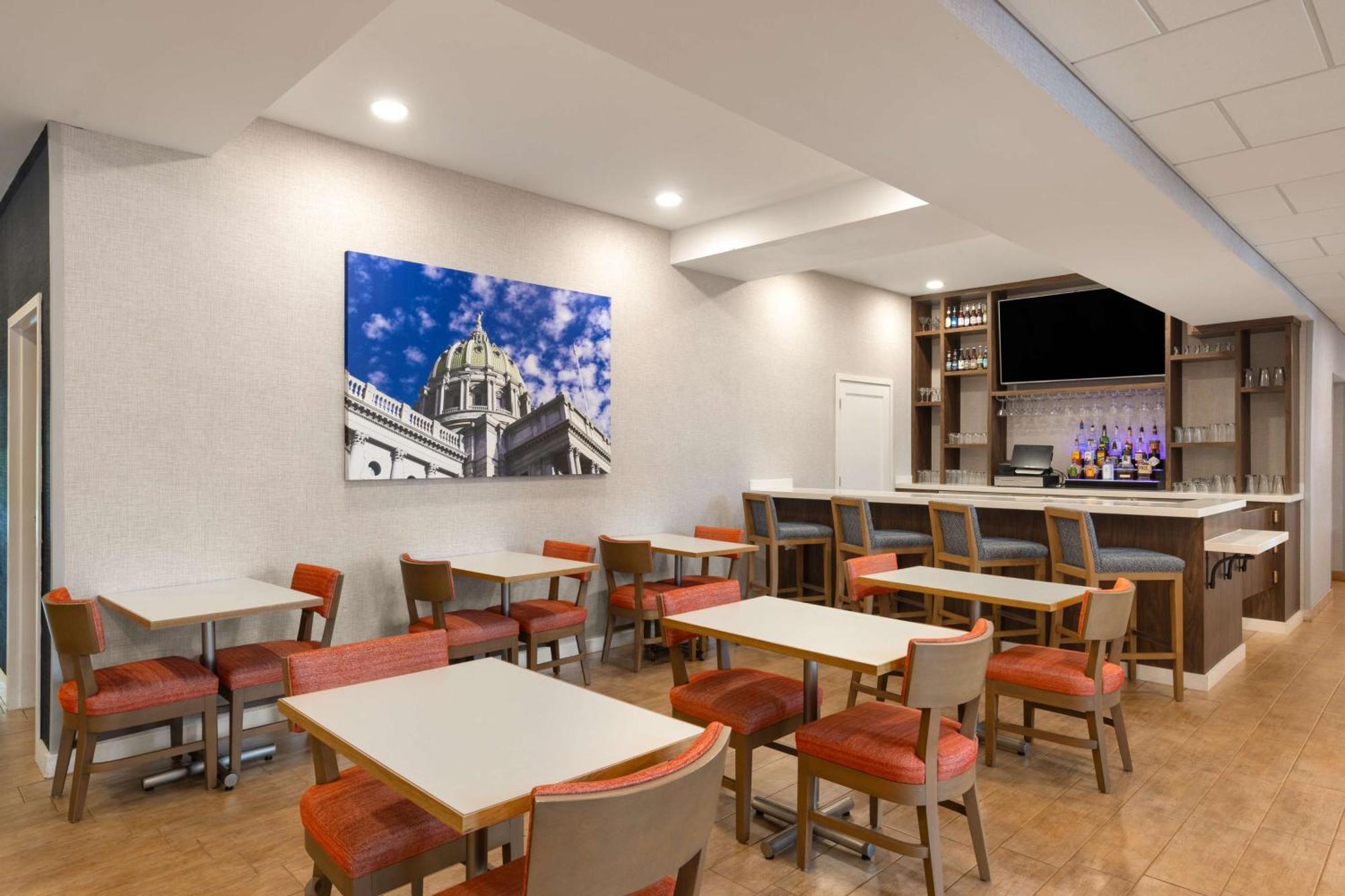 Hampton Inn & Suites Harrisburg Extérieur photo