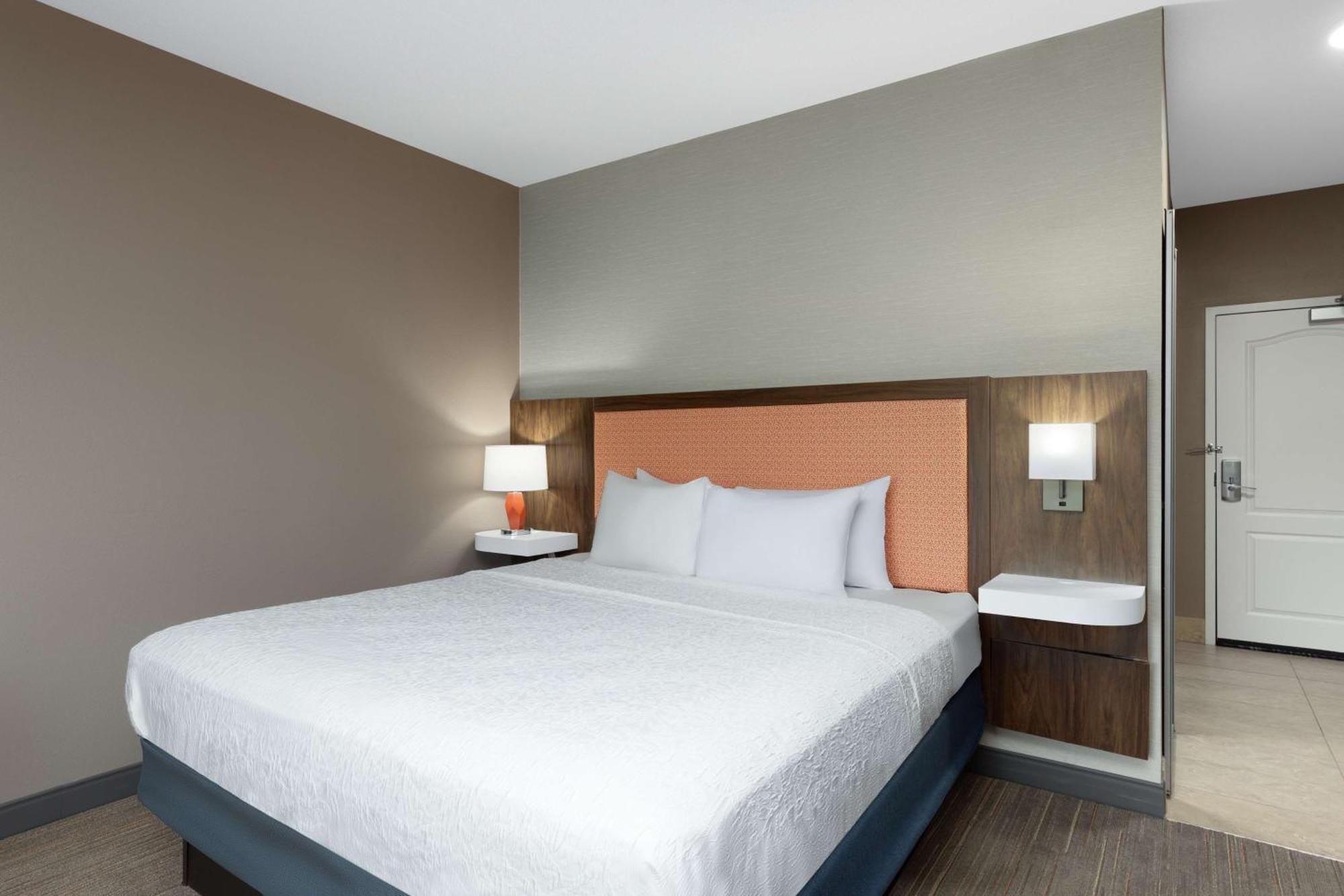 Hampton Inn & Suites Harrisburg Extérieur photo