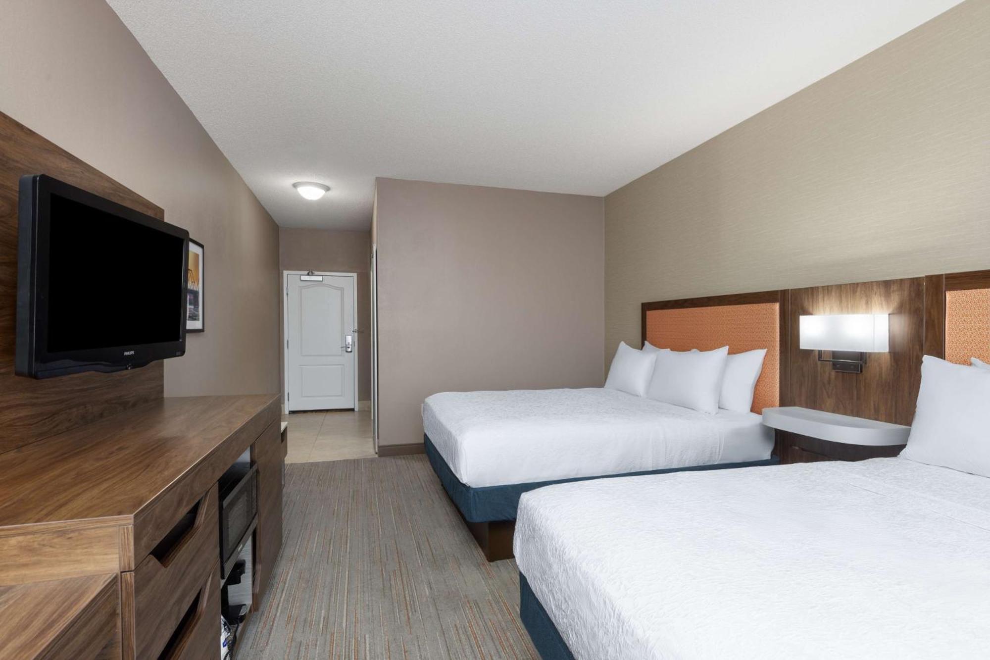 Hampton Inn & Suites Harrisburg Extérieur photo