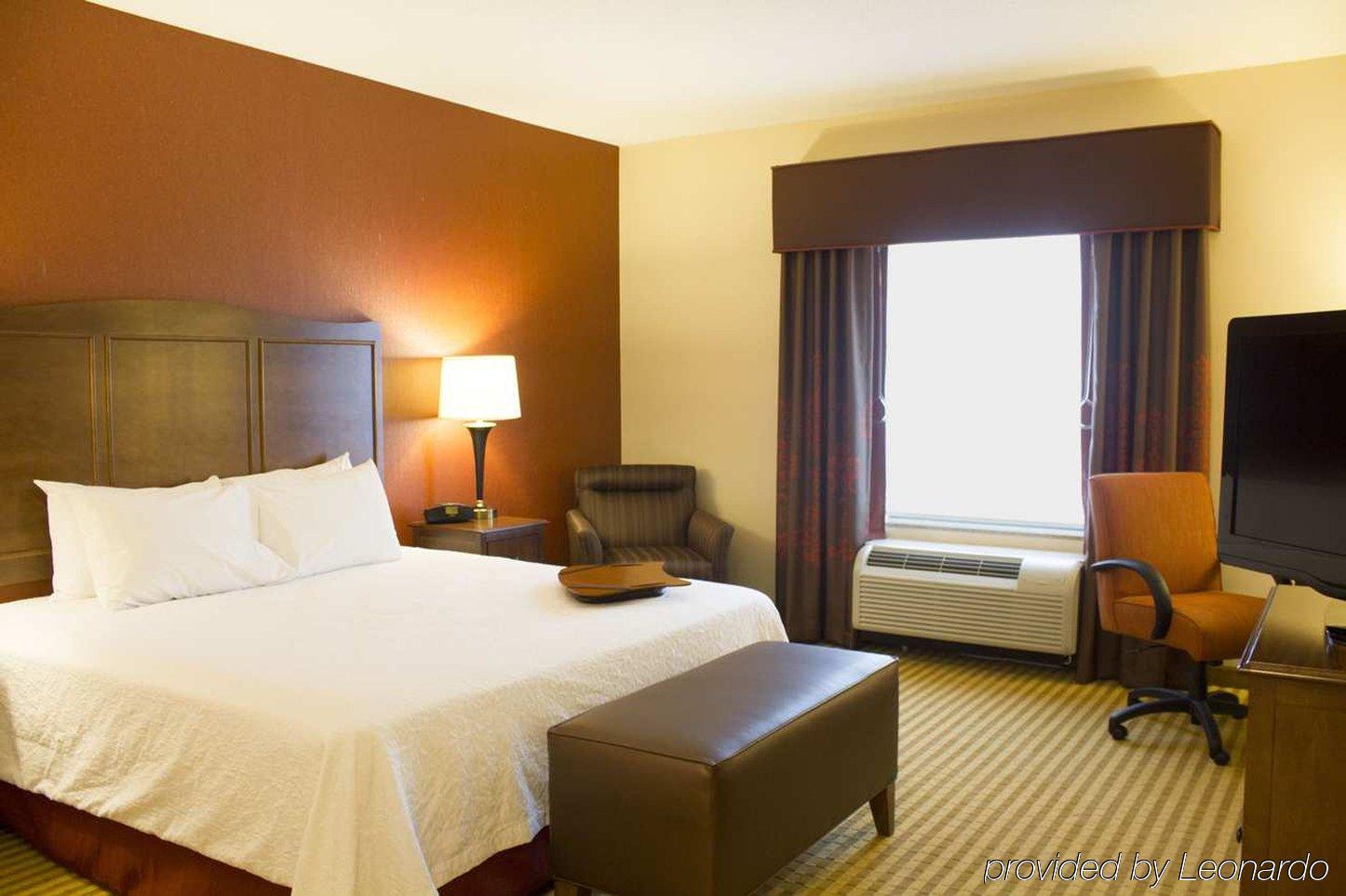 Hampton Inn & Suites Harrisburg Extérieur photo
