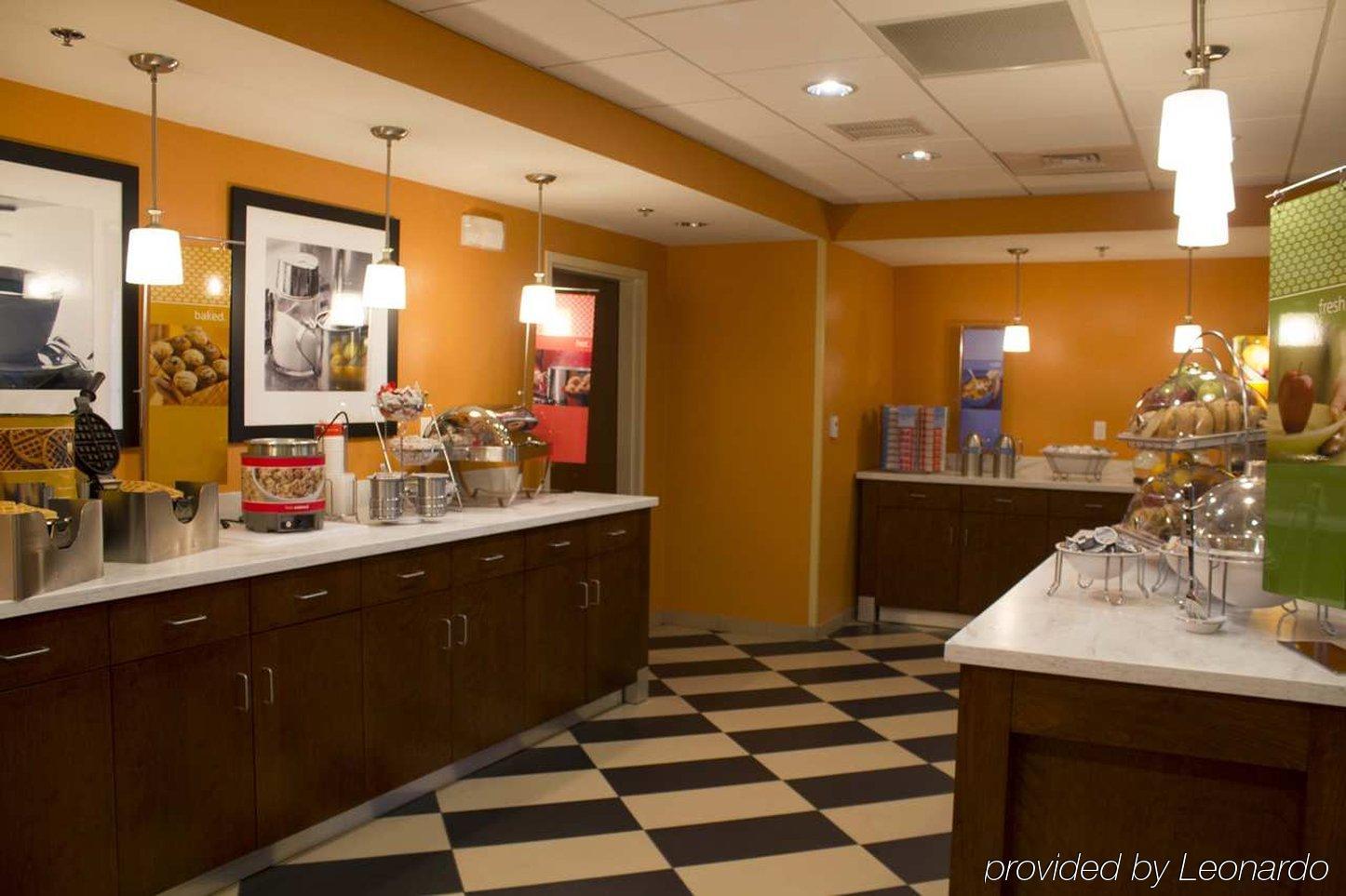 Hampton Inn & Suites Harrisburg Extérieur photo